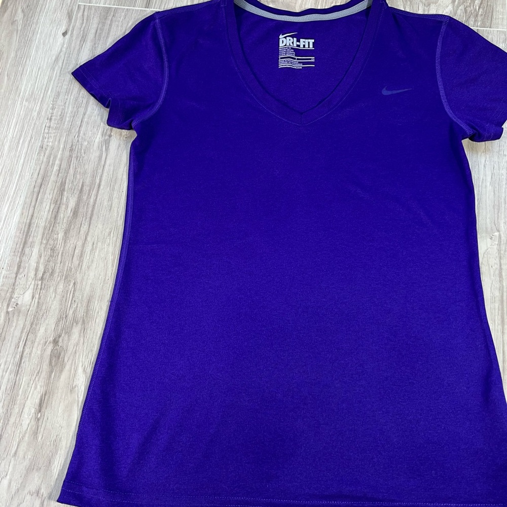 Nike Purple Fitted Short Sleeve Tee - Picture 2 of 6